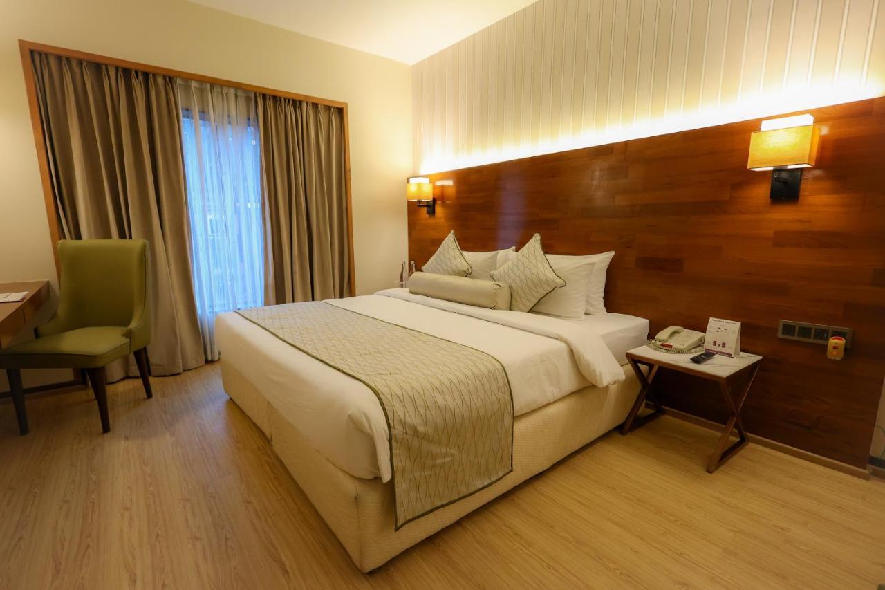 The Orchid Hotel Hinjewadi Pune Ngoại thất bức ảnh Deluxe Room